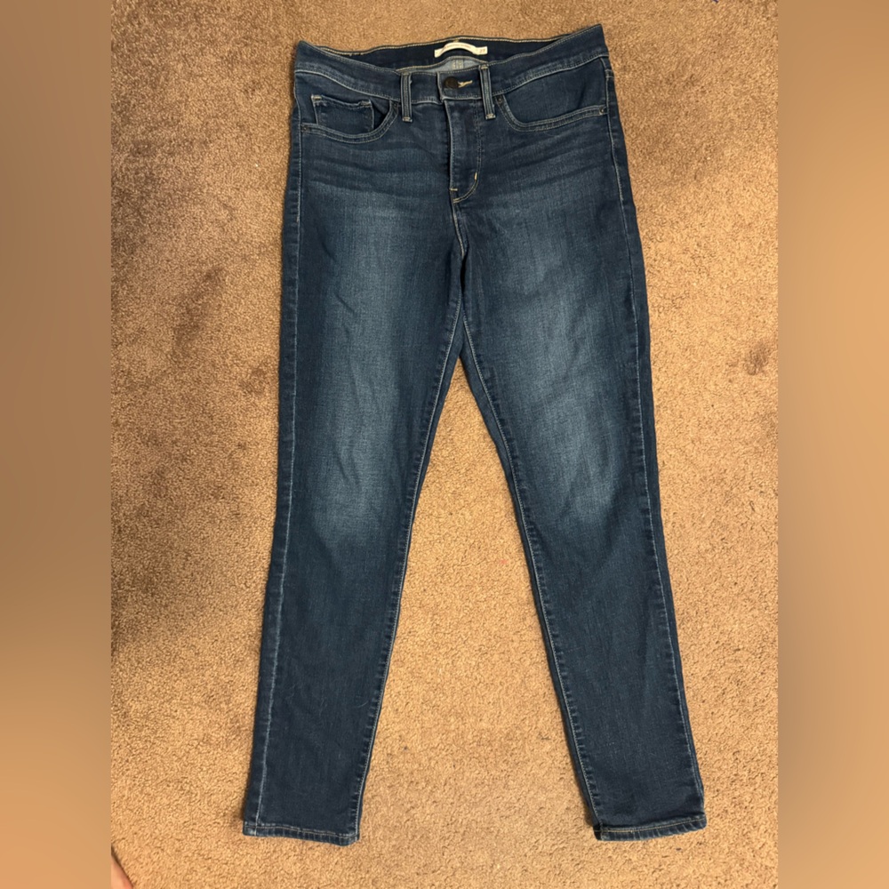 Levi 311 shaping skinny jeans
